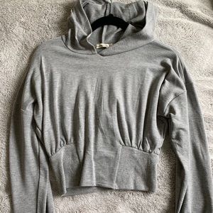 Cropped hoodie